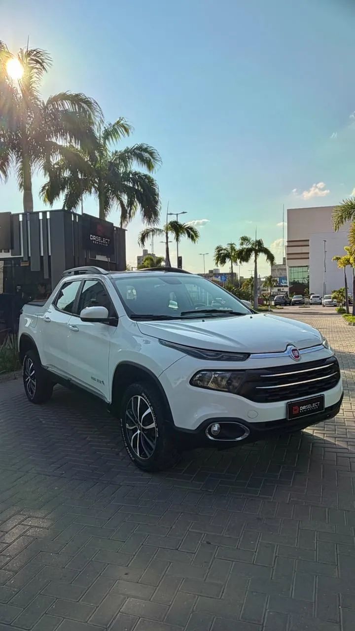 Fiat Toro Opening ED. Plus 1.8 16V Flex Aut. 2017 - Foto 2