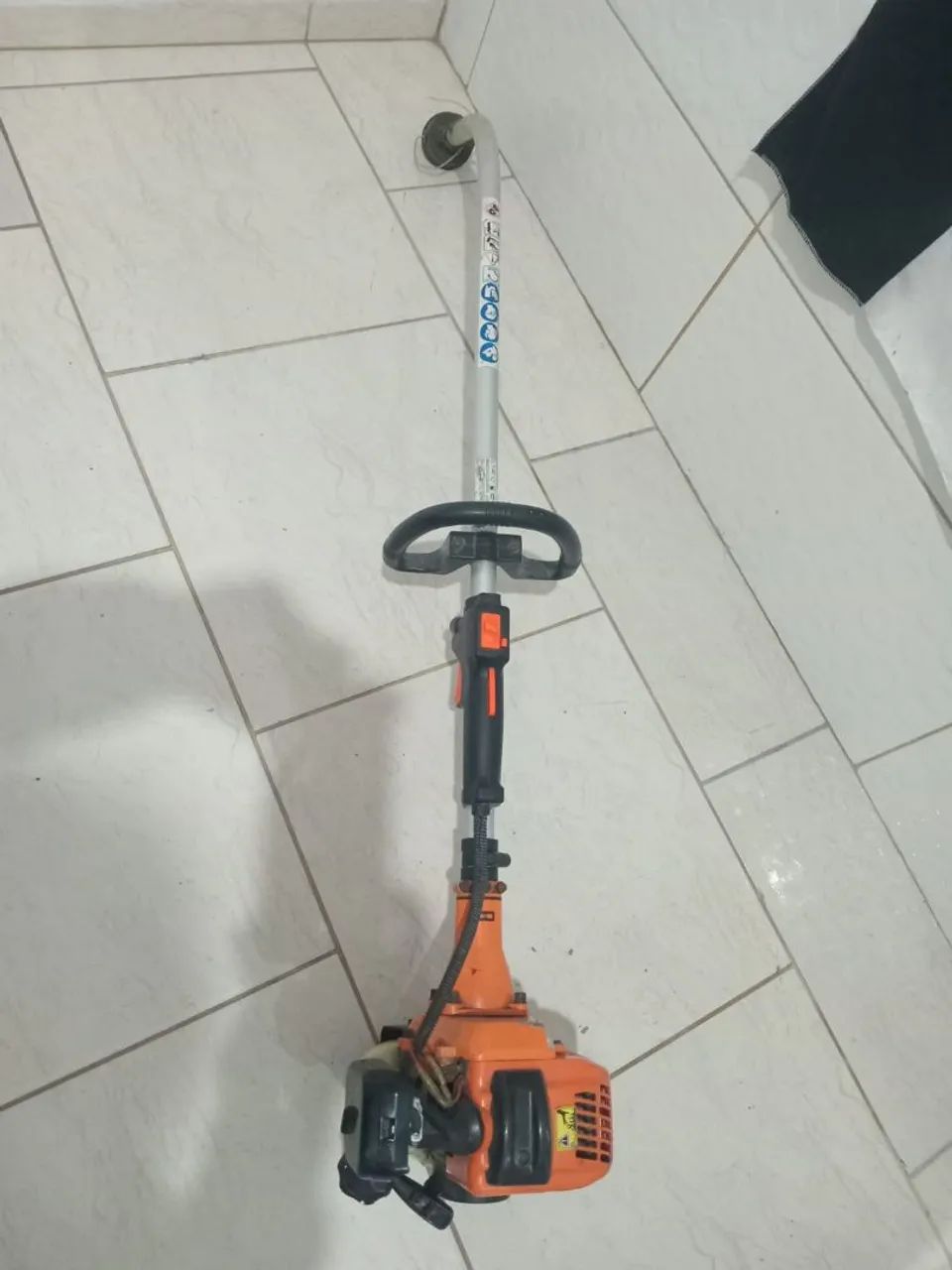  Vendo Roçadeira a gasolina  - Foto 2