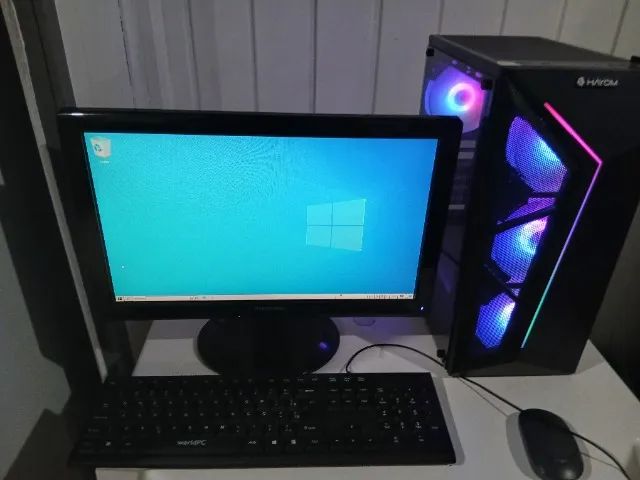 Pc Gamer com monitor 18.5