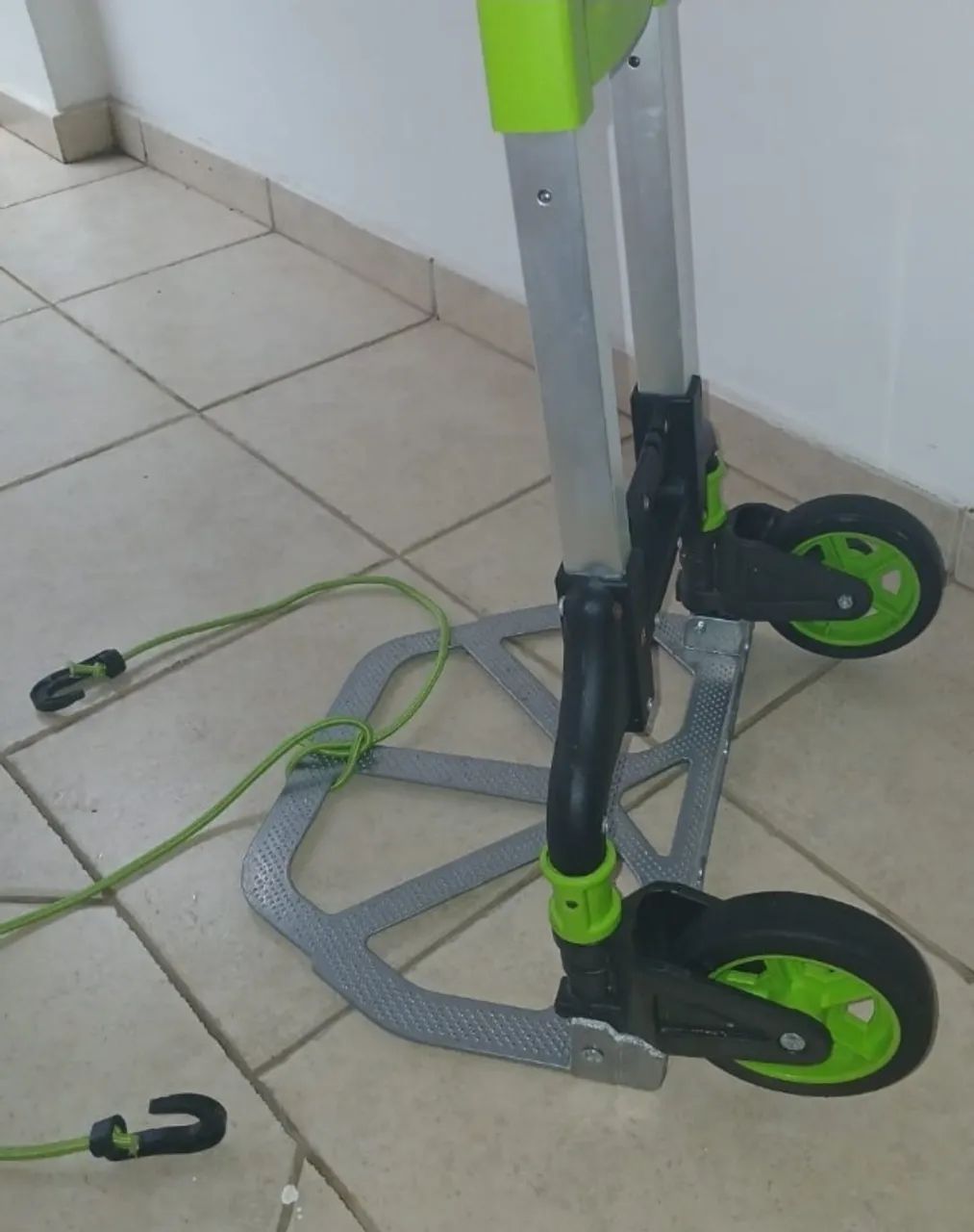 Carrinho aluminio dobravel 60kg - Foto 3