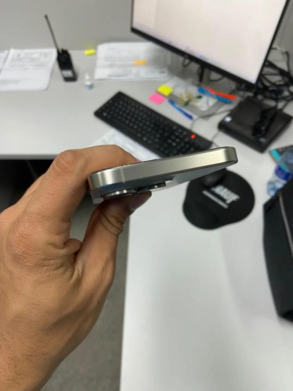 15 pro max, troco em 17 pro max com volta minha - Foto 5