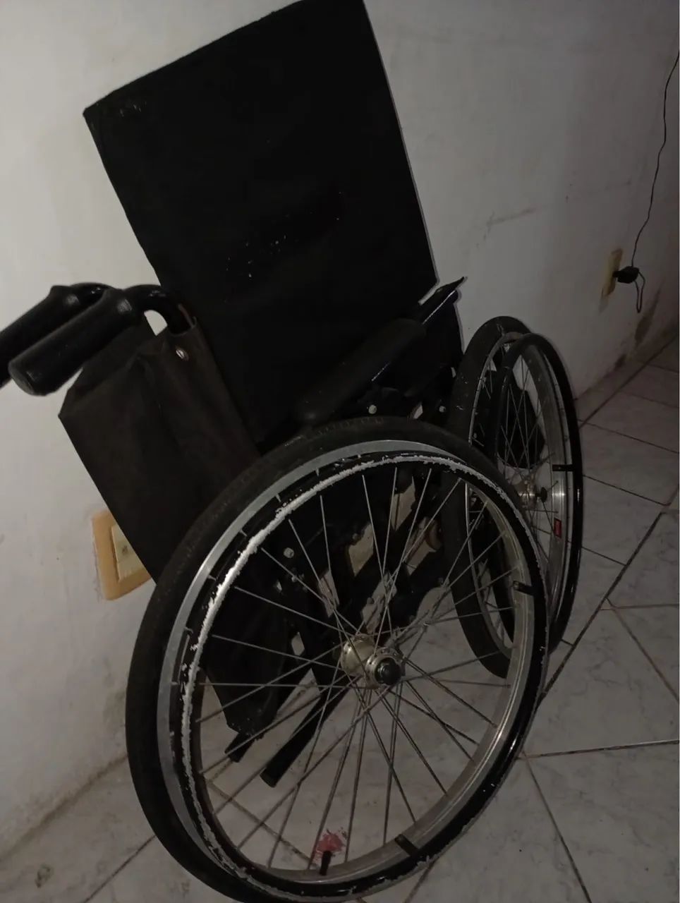 Cadeira de rodas  - Foto 2