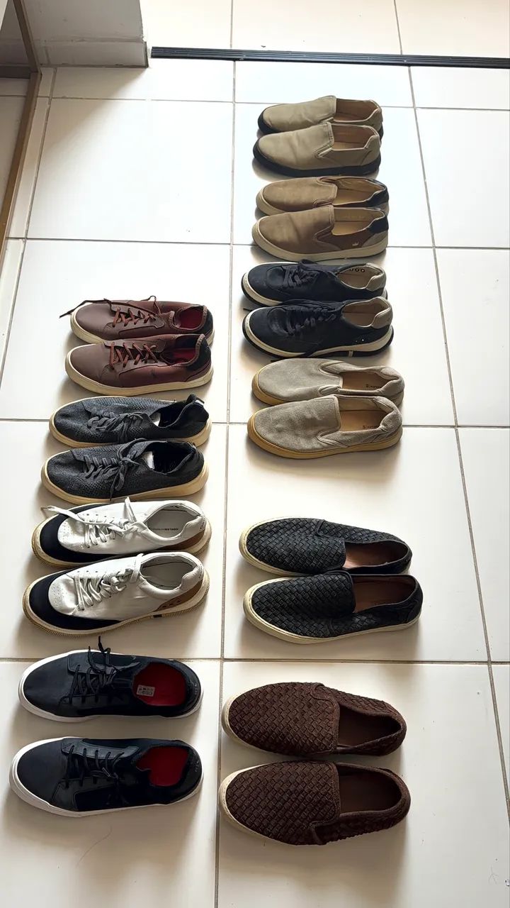 Vendo tênis TAM 42 originais 