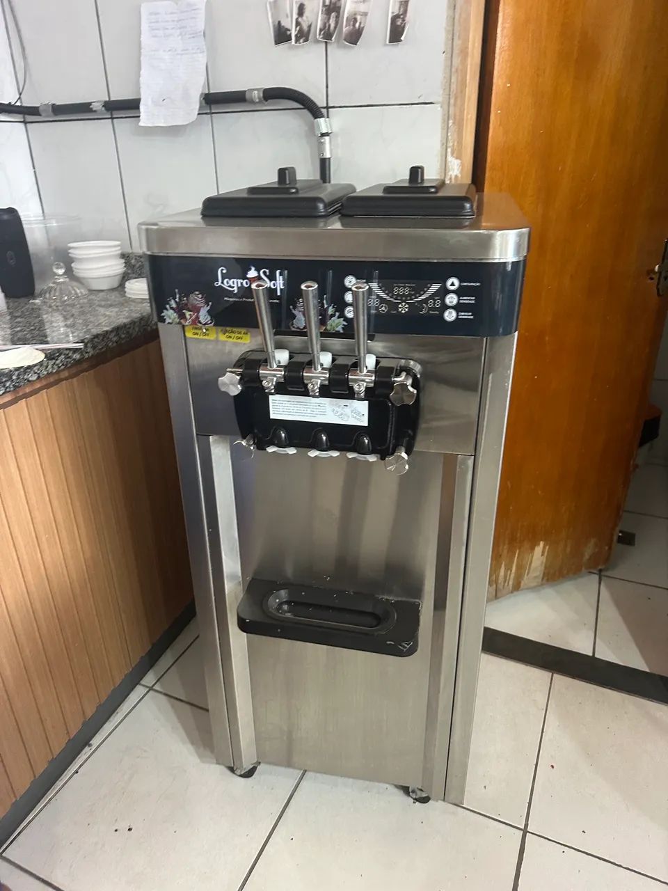 Vendo máquina de sorvete  - Foto 2