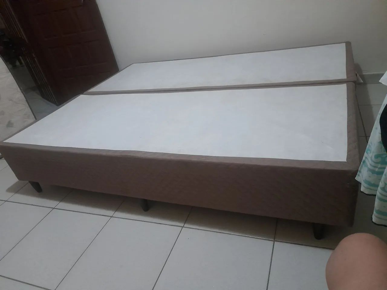 Vendo essa base de cama super Green