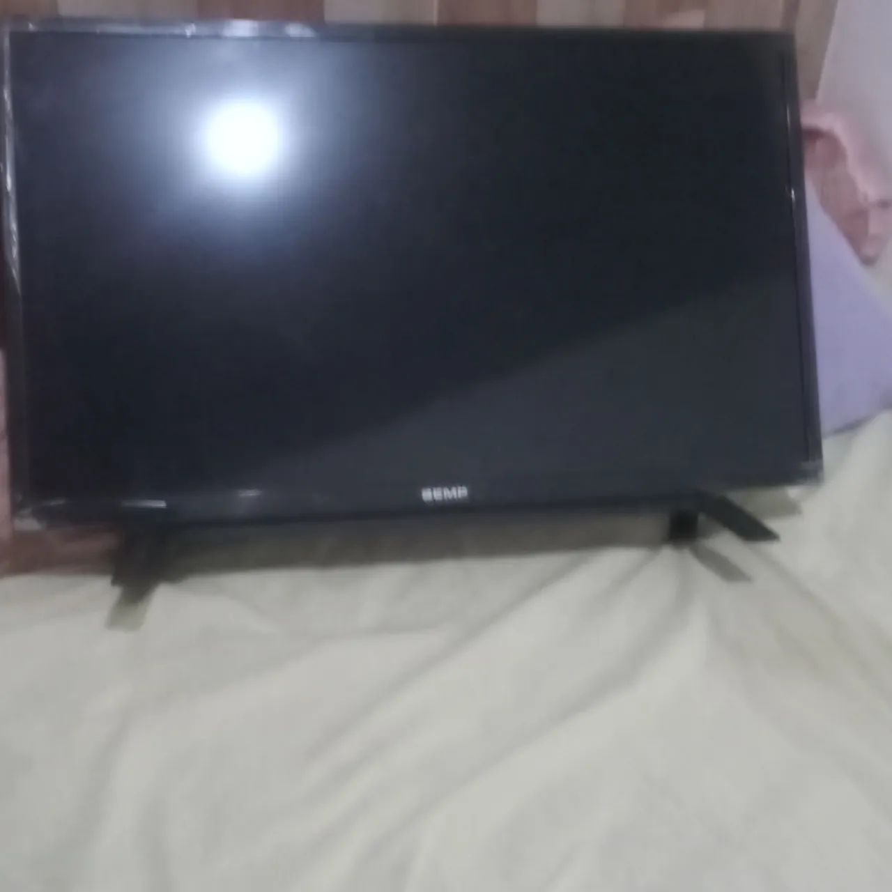 Vendo uma TV Toshiba 32 polegadas pouco tempo de uso! - Foto 2