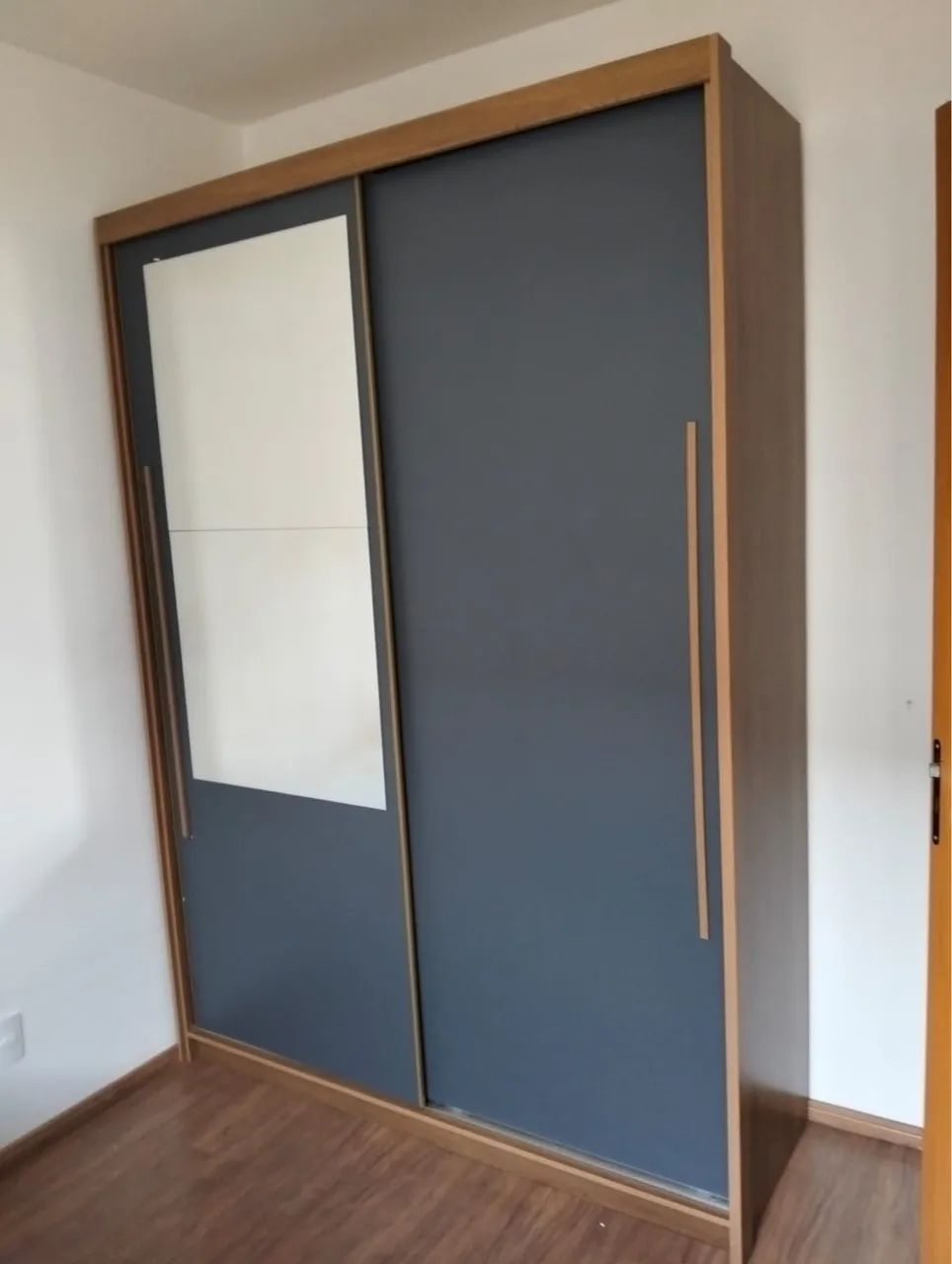 Guarda Roupa Solteiro Mdf 100%  - Foto 3