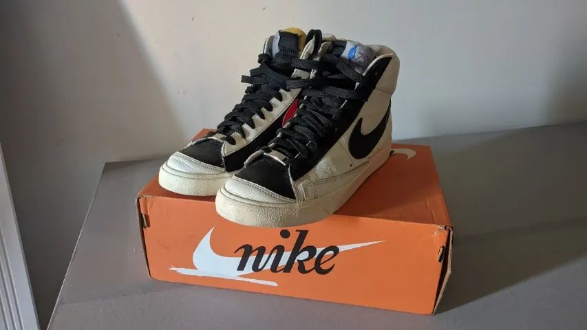 Tênis Nike Blazer Mid '77 EMB (41)