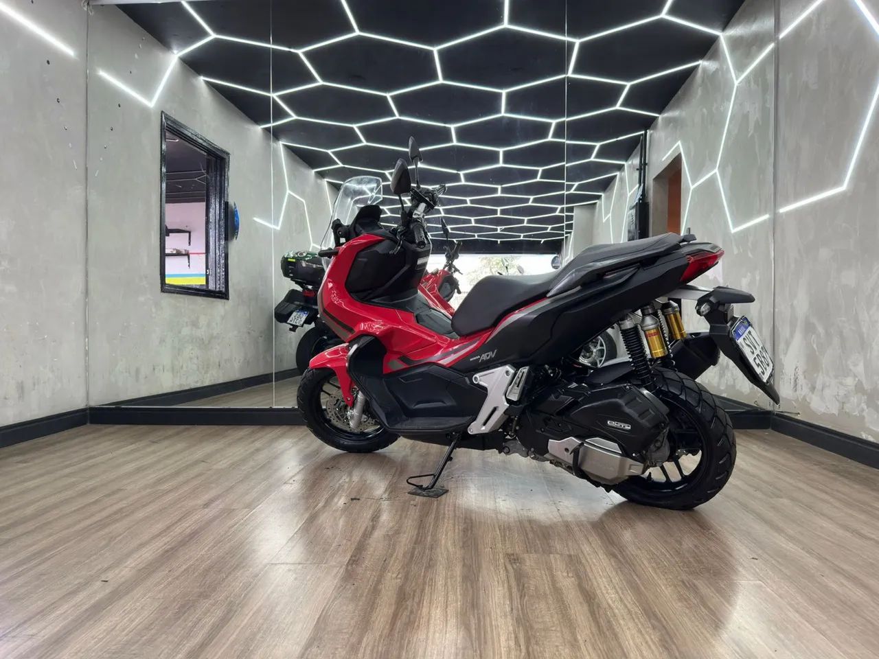 HONDA ADV 150  - Foto 5