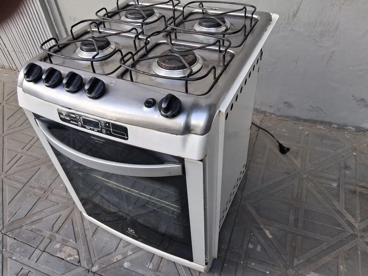 Fogão de embutir  Electrolux  - Foto 2