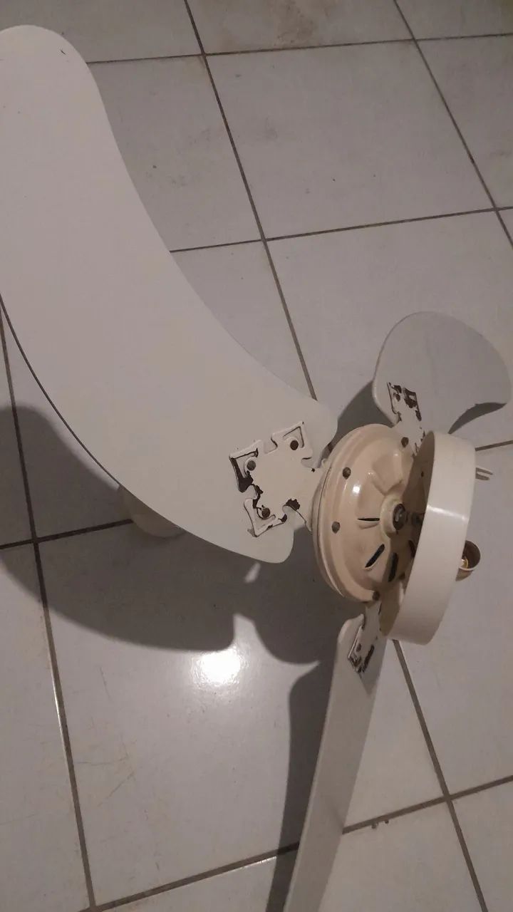 Ventilador de teto funcionando  - Foto 2