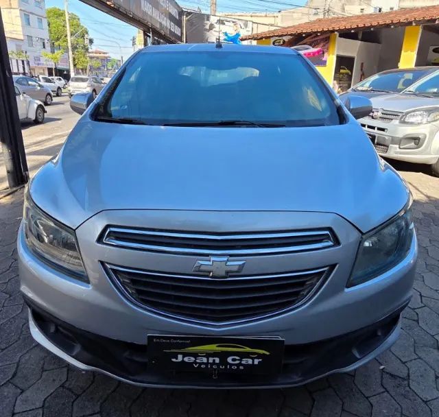Chevrolet Onix 2014