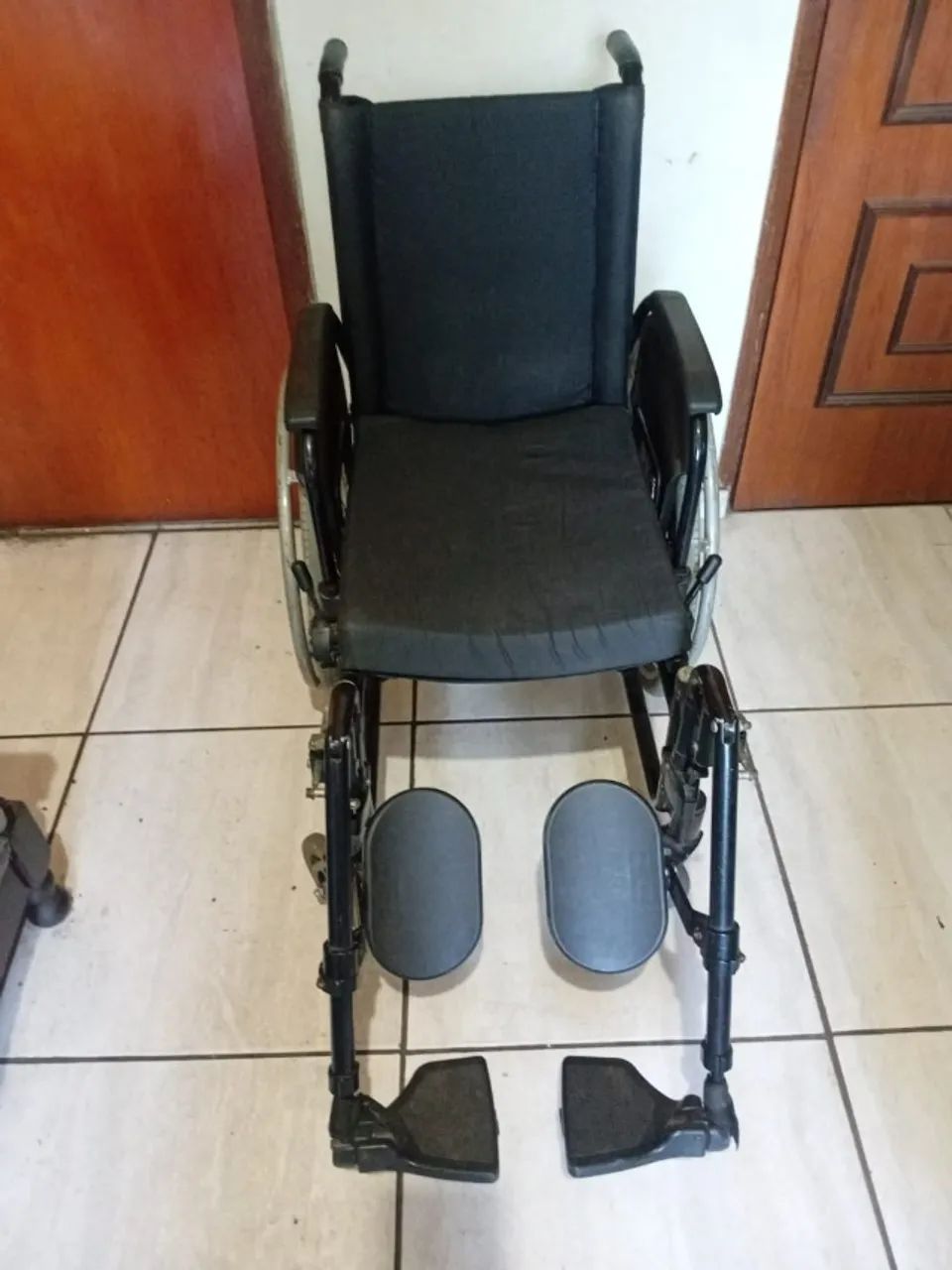 Cadeira de Rodas Ortobrás - Foto 2