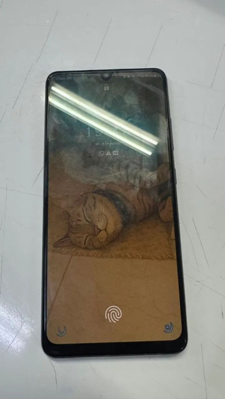 Celular a32
