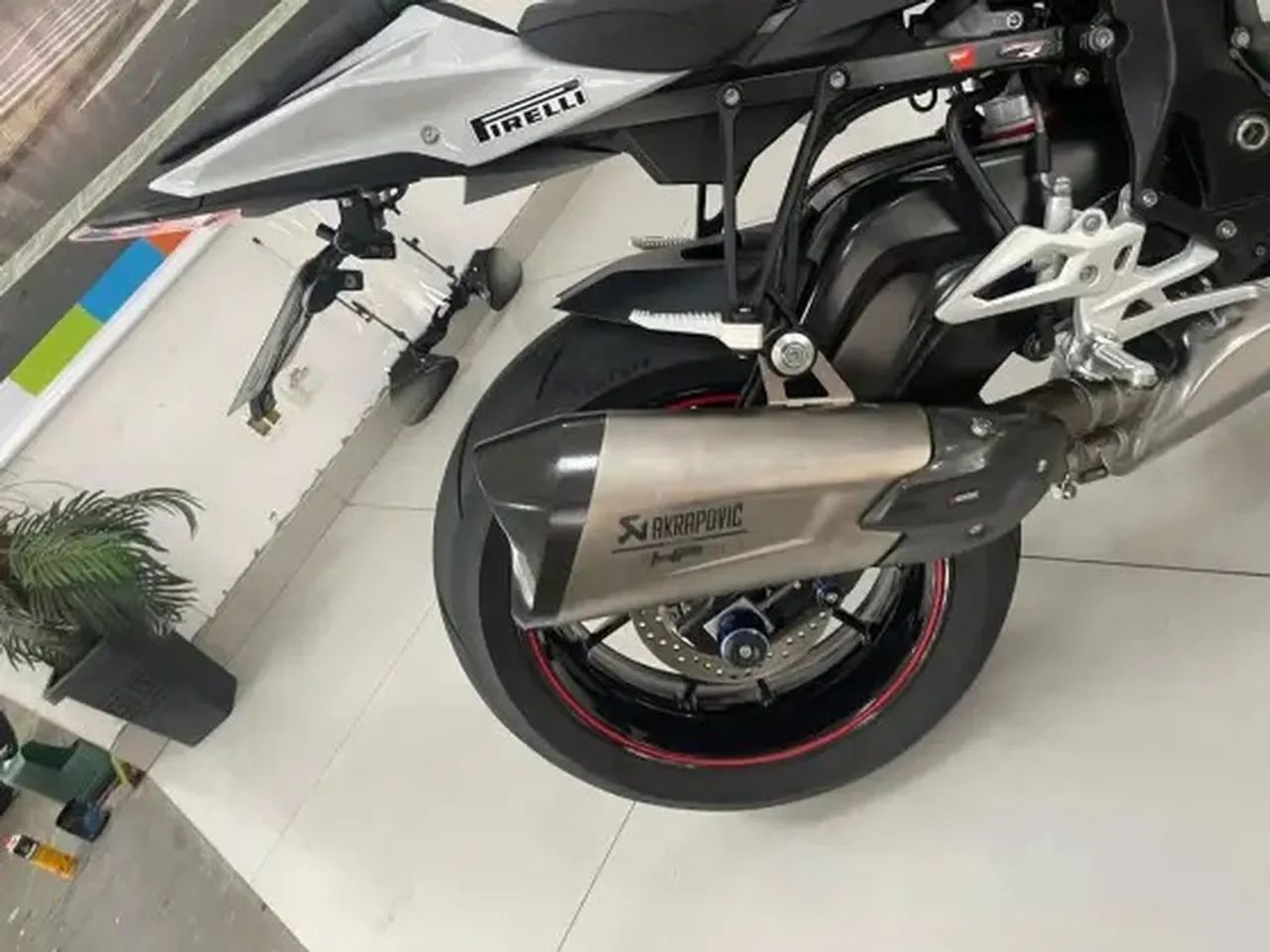 BMW S 1000 R - Foto 5