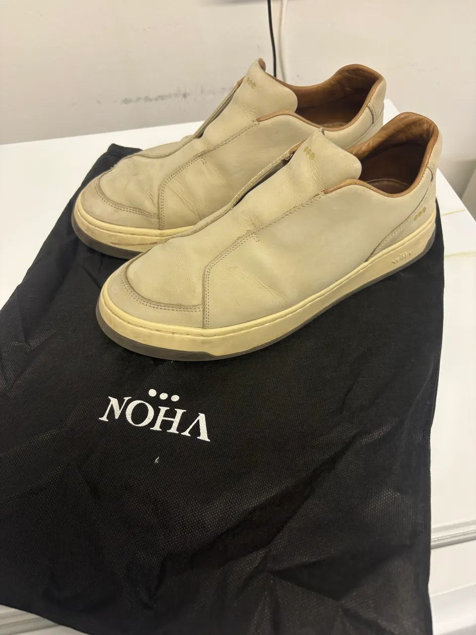 Kit com três sapatos Noha. Apenas venda. 