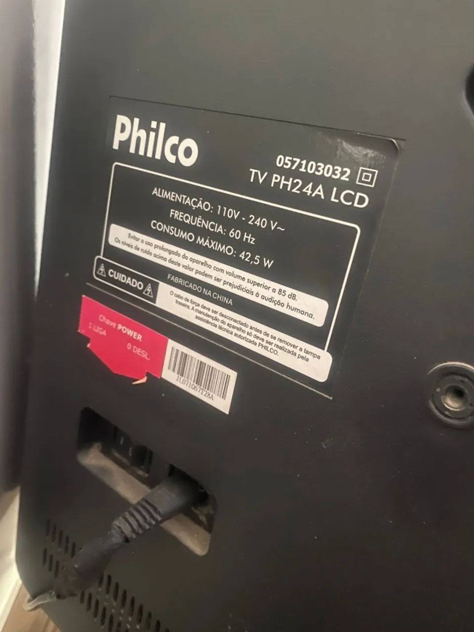 Desapego TV LCD philco 24 polegadas