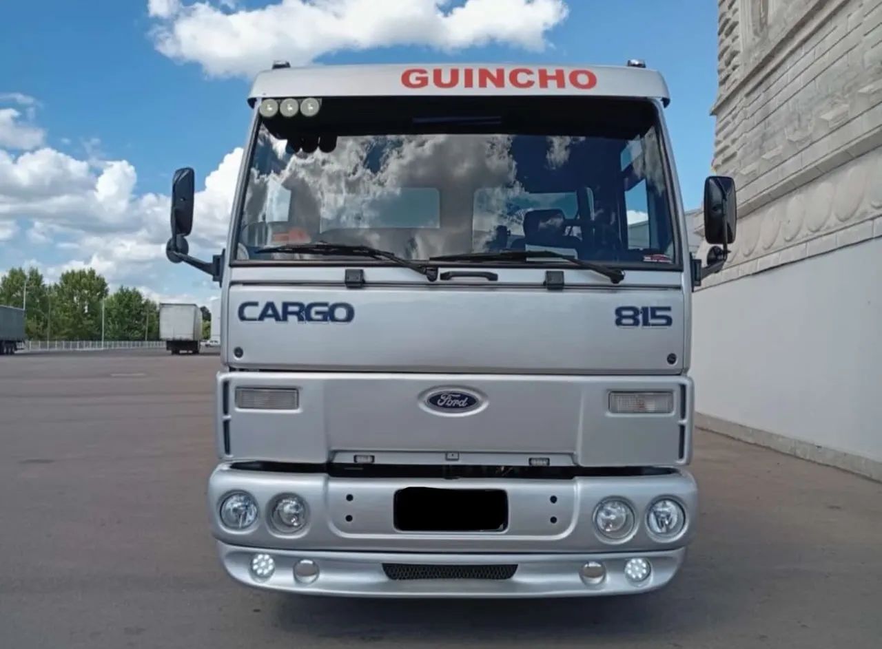 CARGO 815 PLATAFORMA GUINCHO  - Foto 4