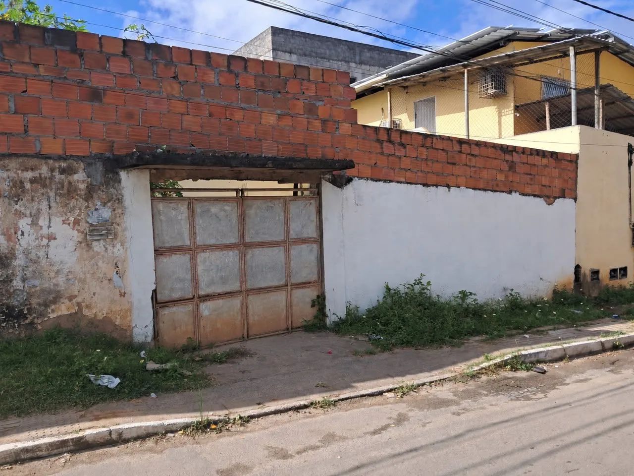 Terreno 100m2 todo murado 