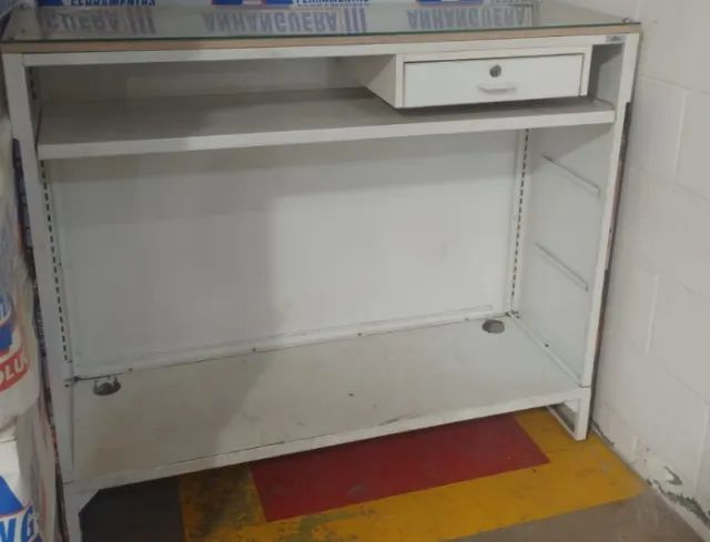 Móveis e Equipamentos Comerciais Usados - Foto 4