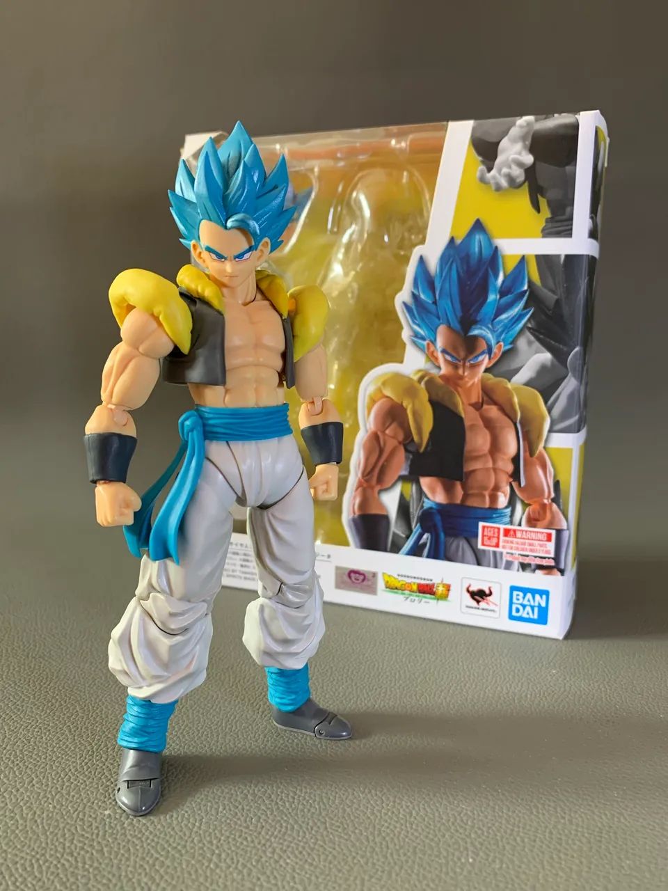 GOGETA BLUE SHFIGUARTS