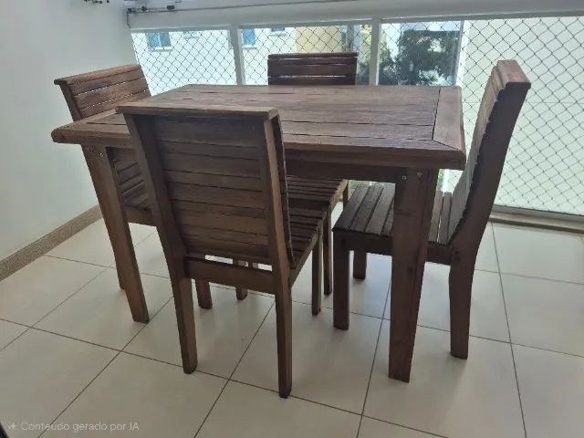 Mesa de madeira rústica