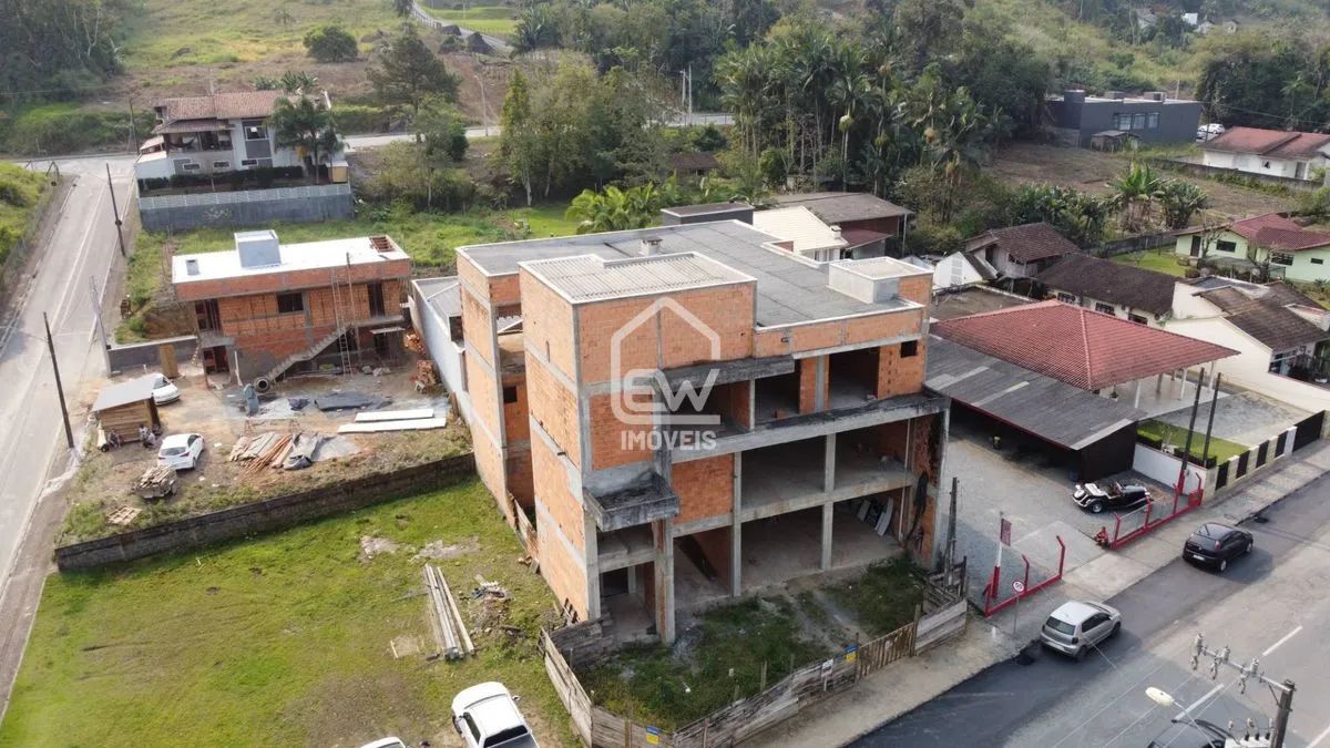 Prédio com 630m² em Massaranduba, SC - Foto 3