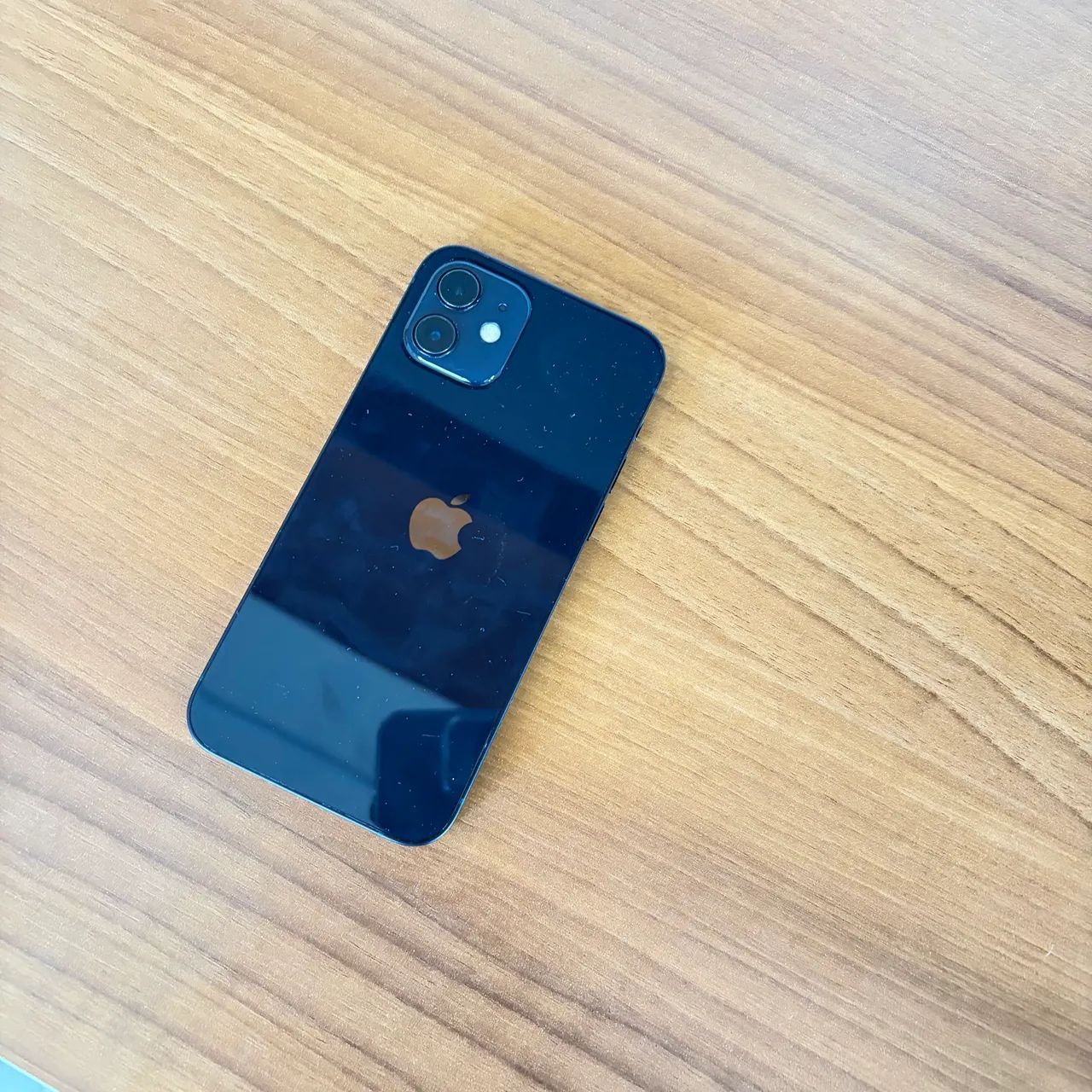 iPhone 12 64G excelente estado - Foto 3