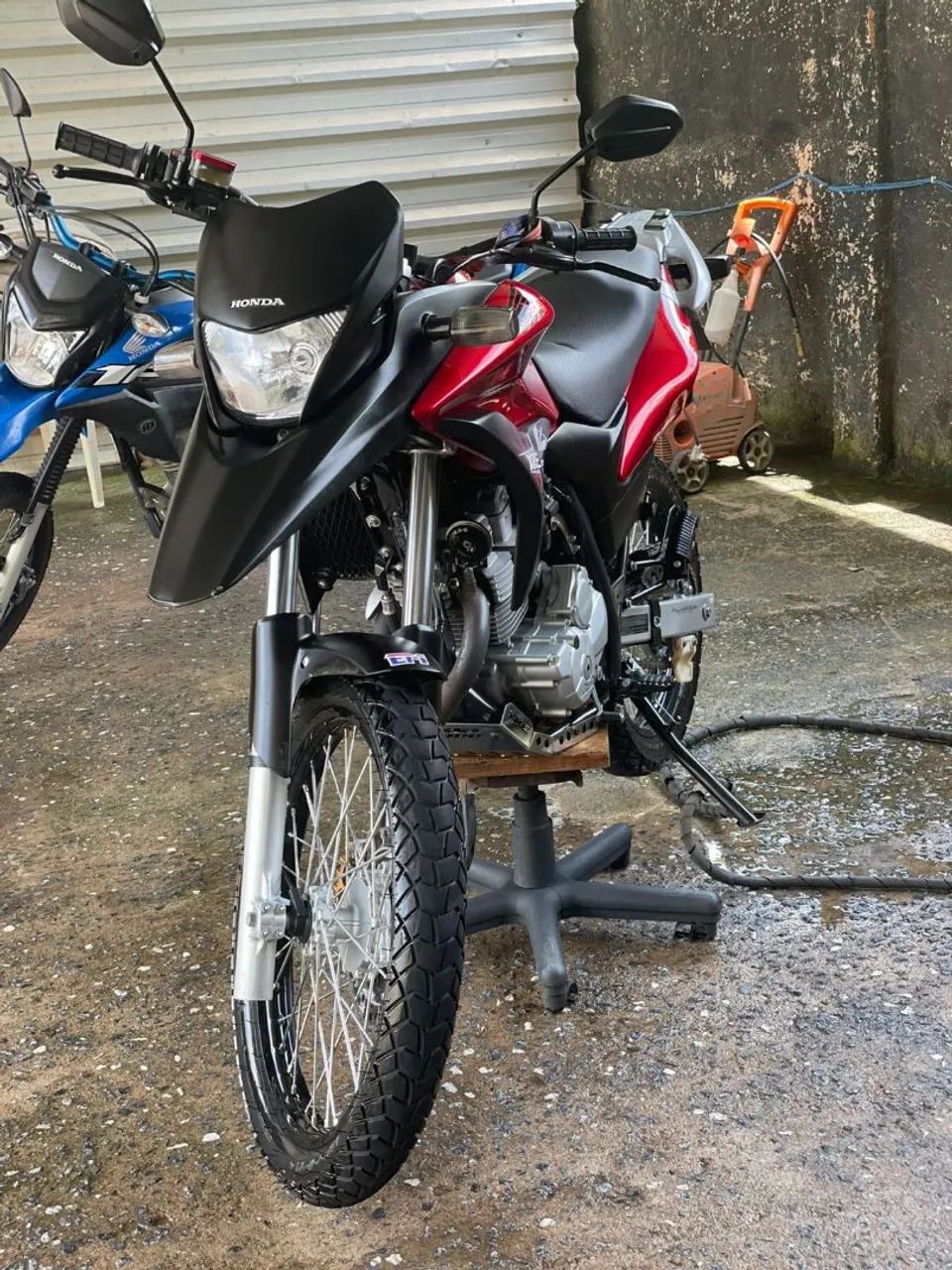 XRE 300 - Foto 2