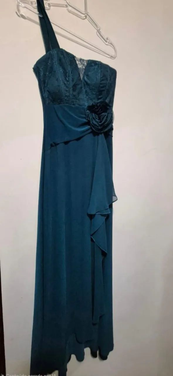 Vestido de festa verde oliva