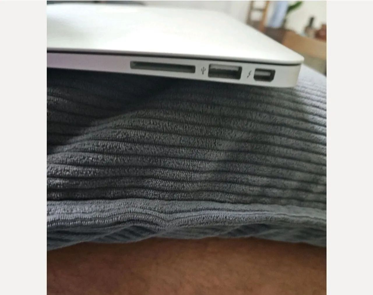 MacBook Air modelo MQD32LLA 8gb de RAM 128gb SSD  - Foto 3