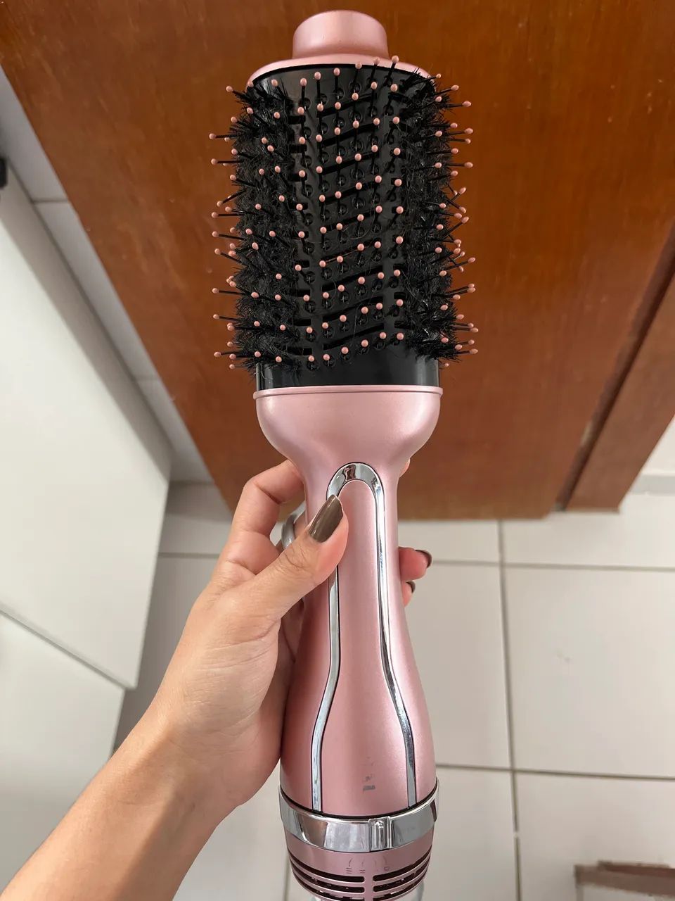 Escova Secadora 4 em 1 - Modeladora e Alisadora Rosa