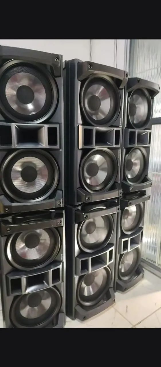 Paredão Sony são 24 subwof de 8 polegadas+ 12 tweets com 4000 watts RMS  - Foto 2
