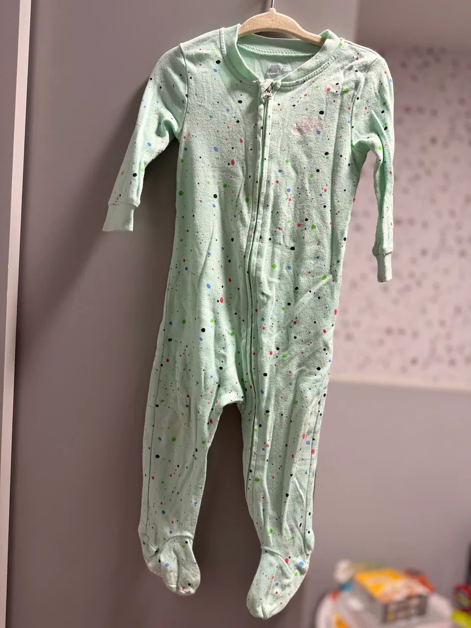 Macacão Nike bebê 9 meses 