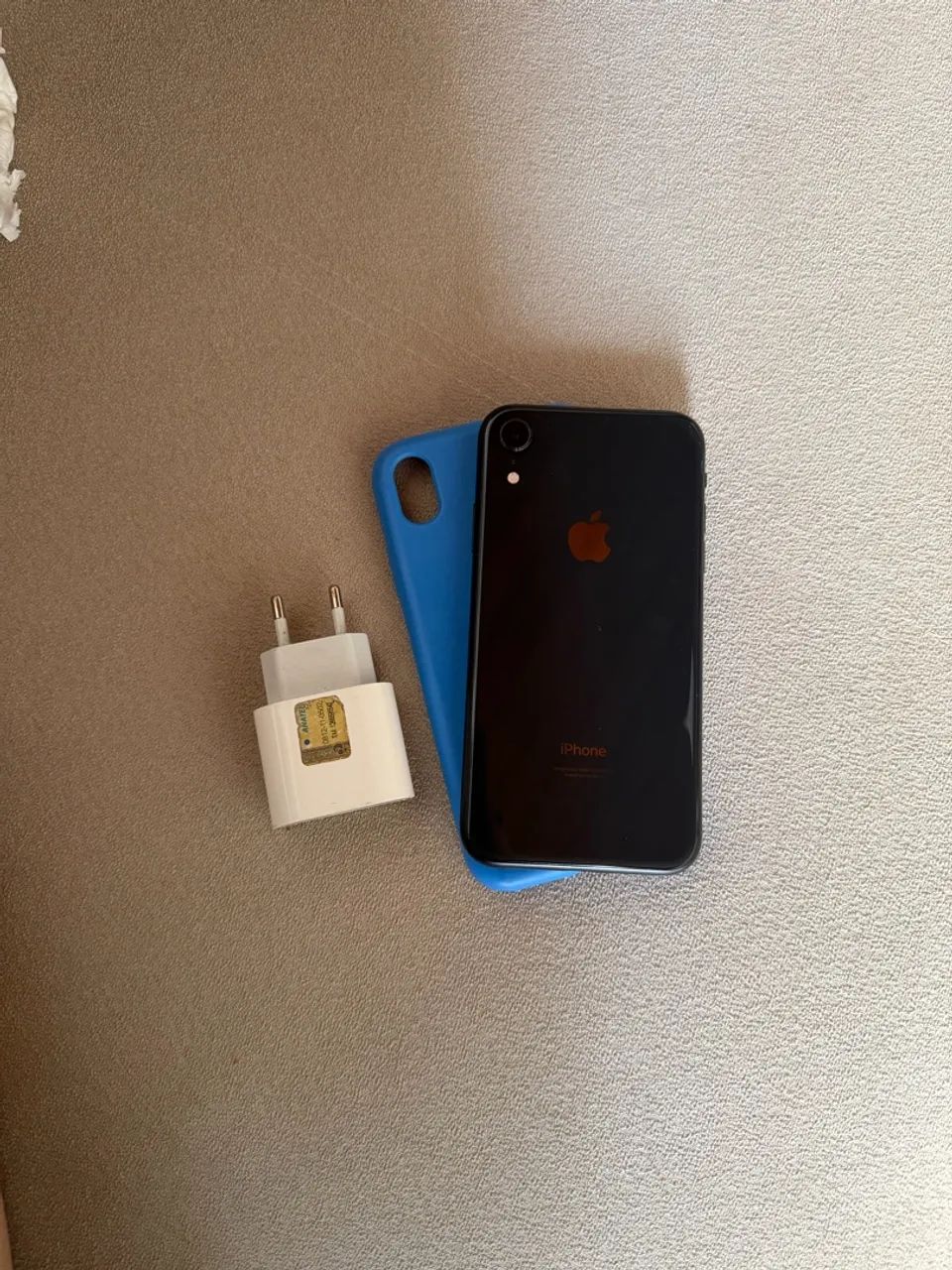 Iphone XR 64GB + fonte + capinha 