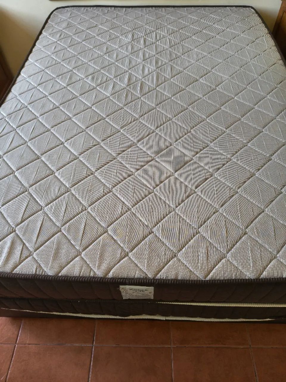 Cama de casal com colchão Ortobom Linha Ouro - Foto 5