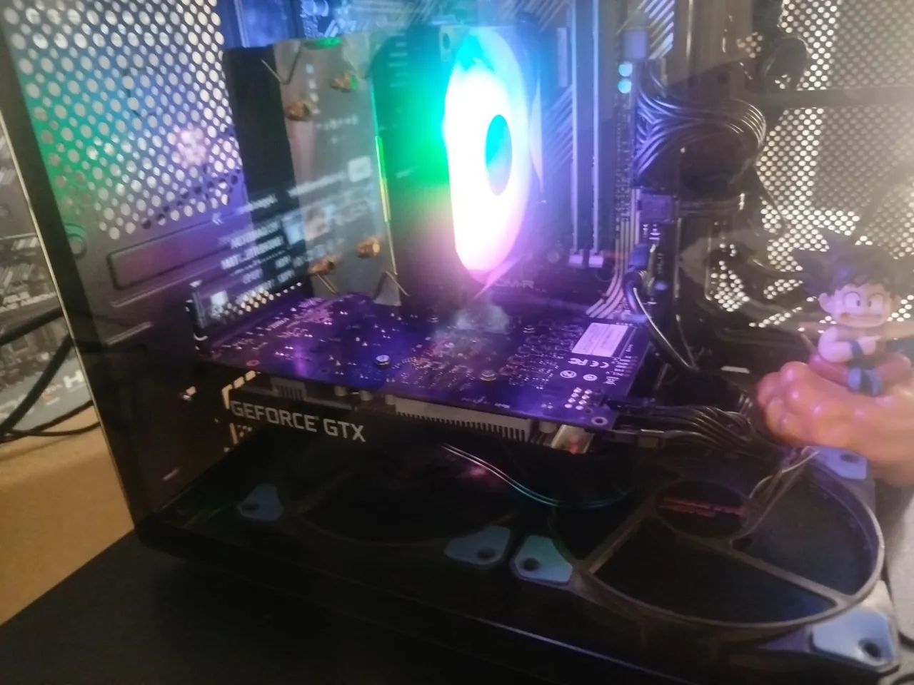 Placa de vídeo Galaxy GeForce GTX1650 OC 4GB.  - Foto 2