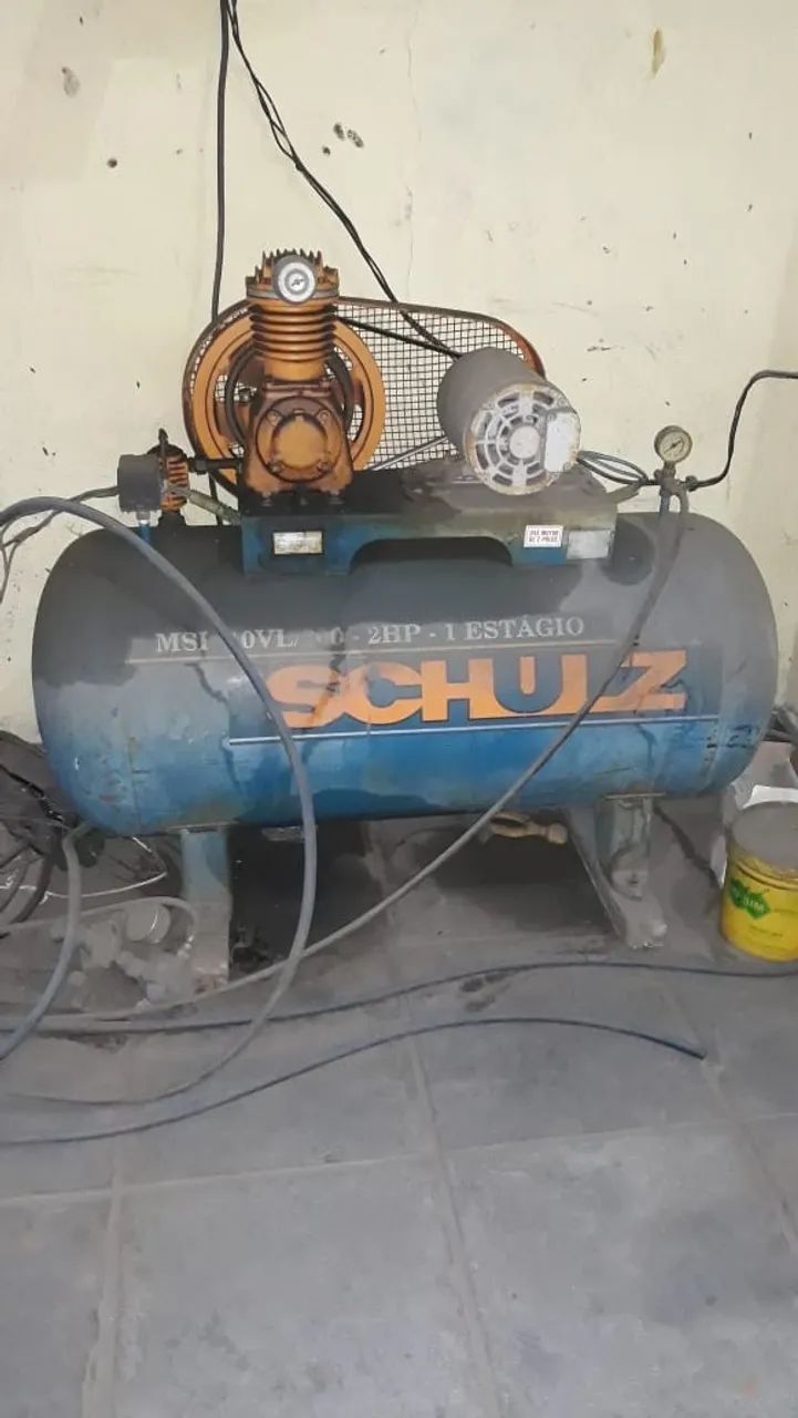 Compressor de ar trifásico 