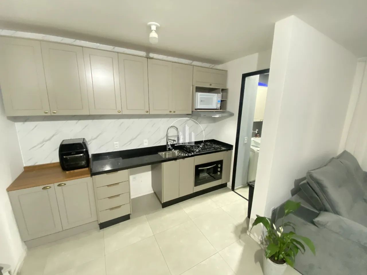 Apartamento 2 Quartos com 1 Suíte e 64m² - Areias - EST - Foto 2