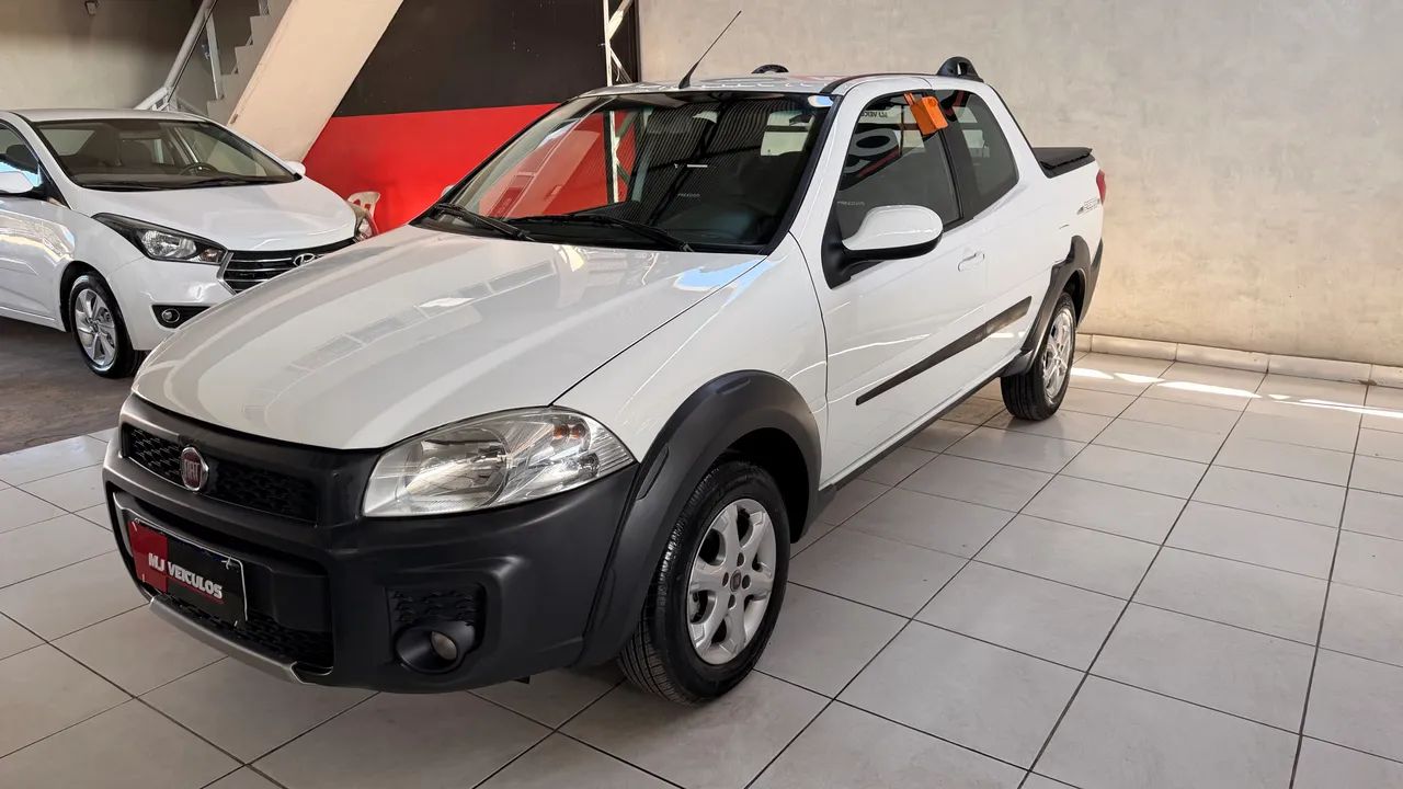 Fiat Strada Freedom 1.4 Flex 8V CD 2020 - Foto 3