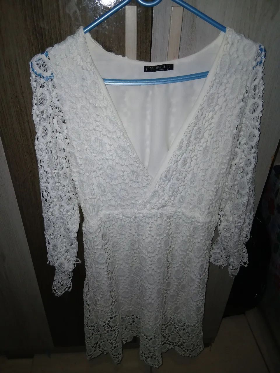 Vestido de renda branco 70 reais 