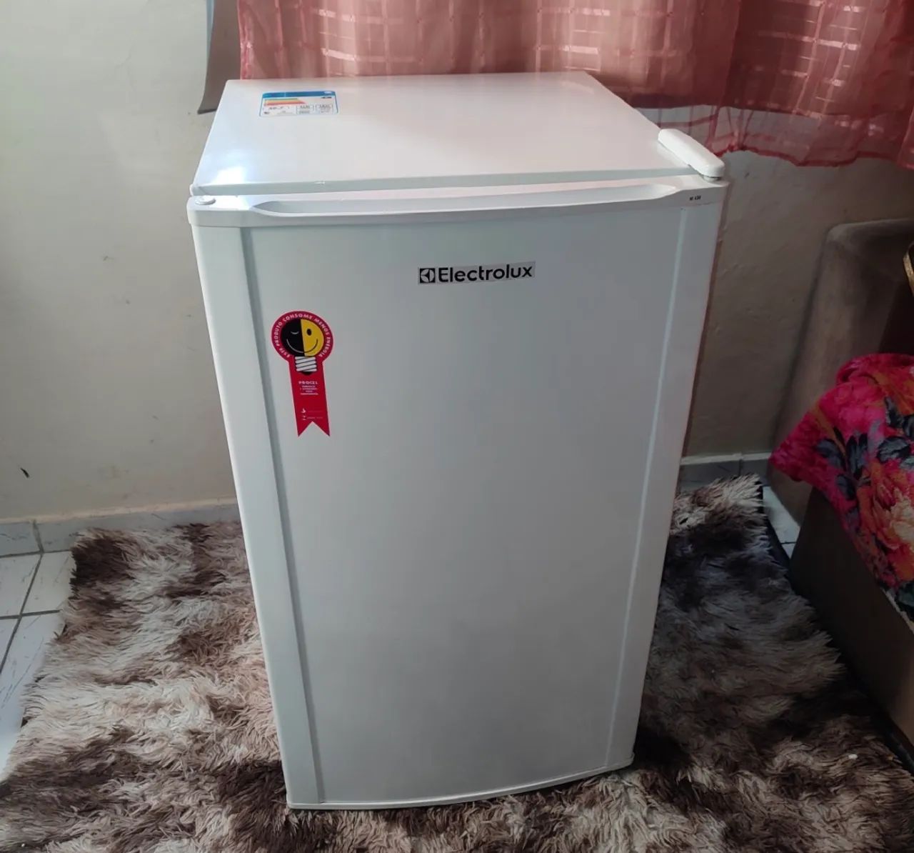 Frigobar Eletrolux 120 litros