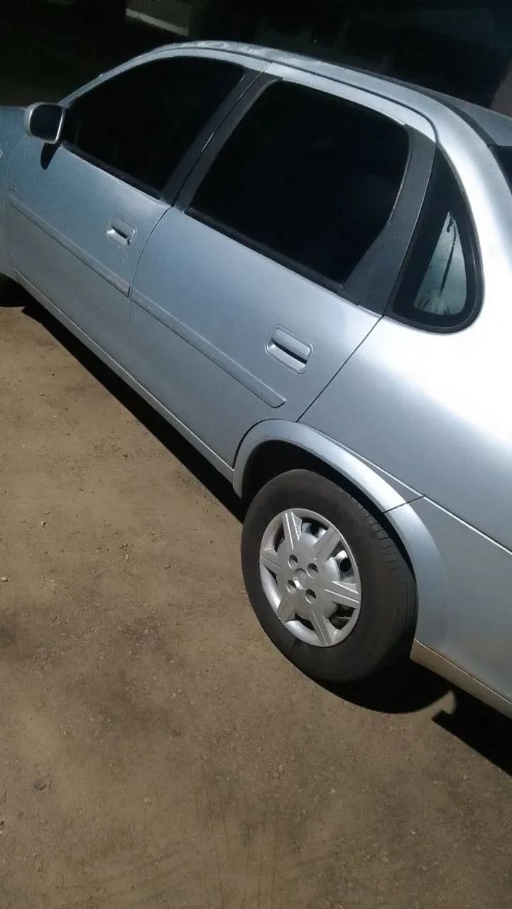 Chevrolet Classic Life/ls 1.0 VHC Flexp. 4P 2011 - Foto 2