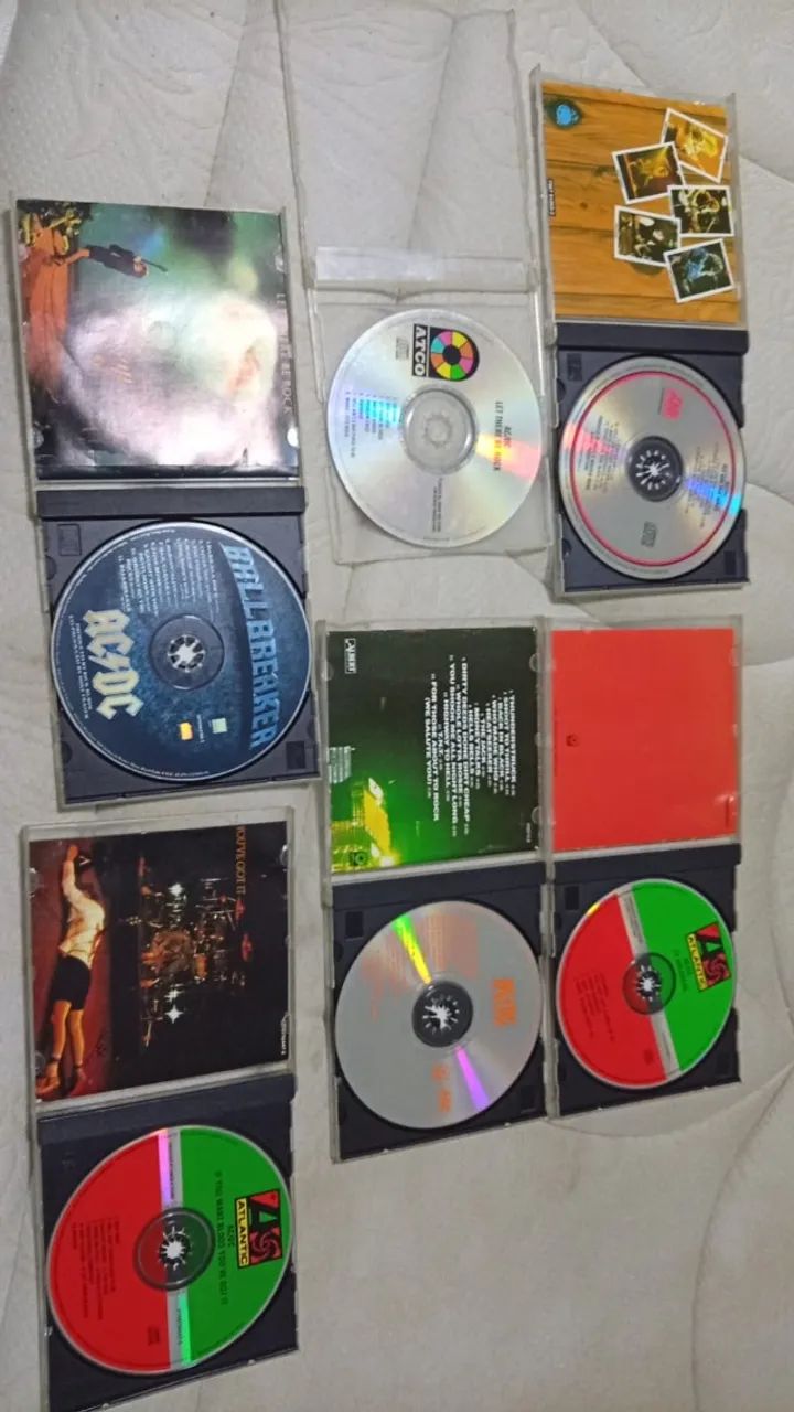 CDS E DVDS