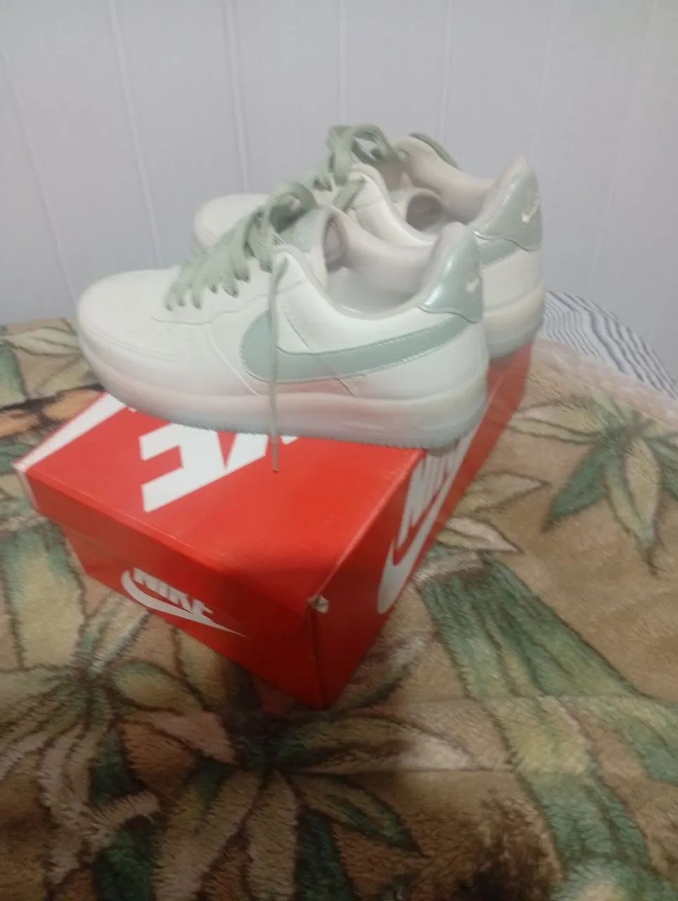Tenis