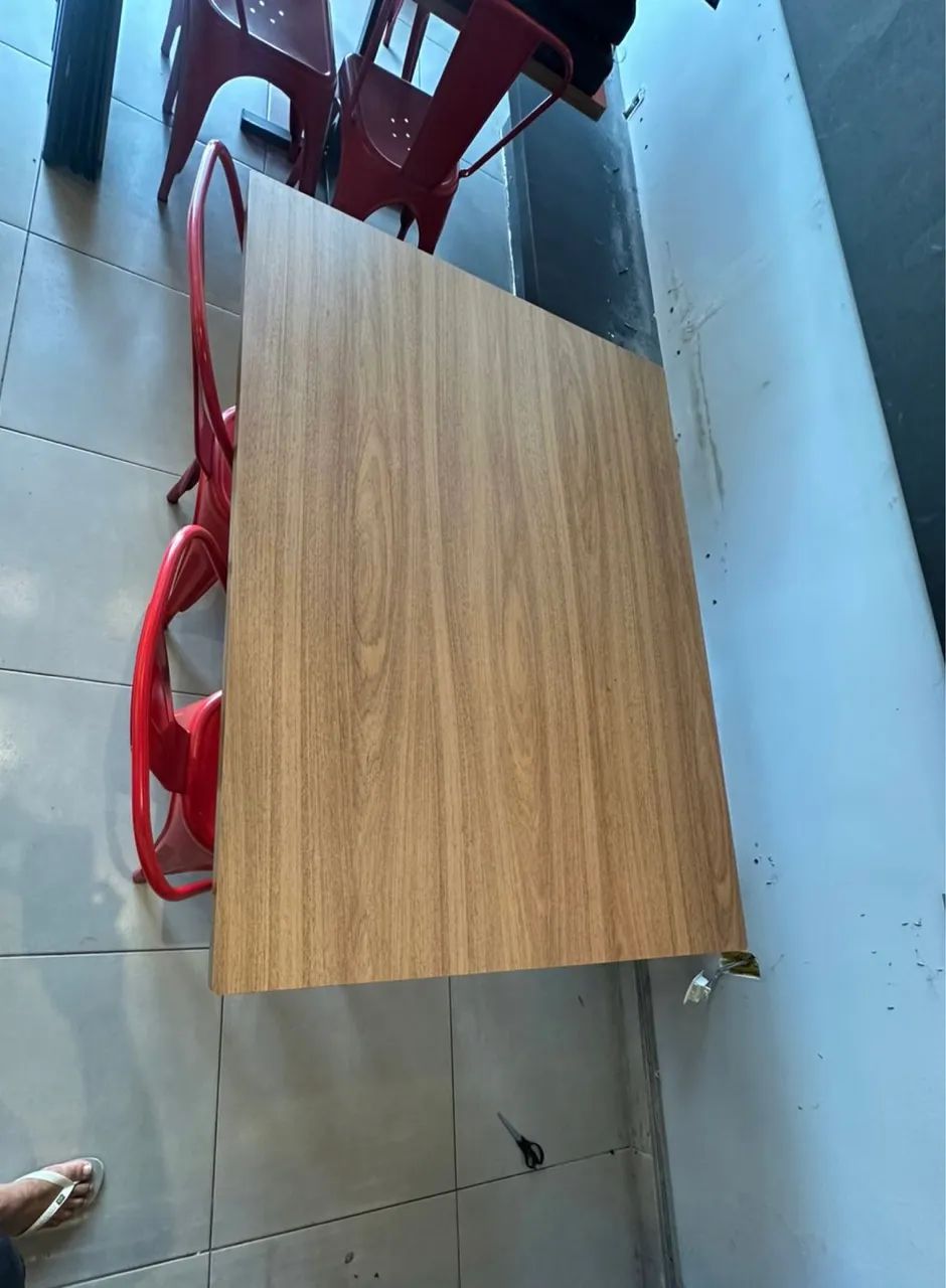 VENDO MESA PARA CANTO ALEMÃO  - Foto 2