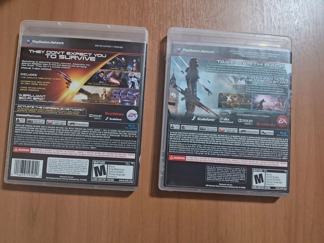 Mass Effect 2 e Mass Effect 3 - PS3 - mídia física- original  - Foto 2