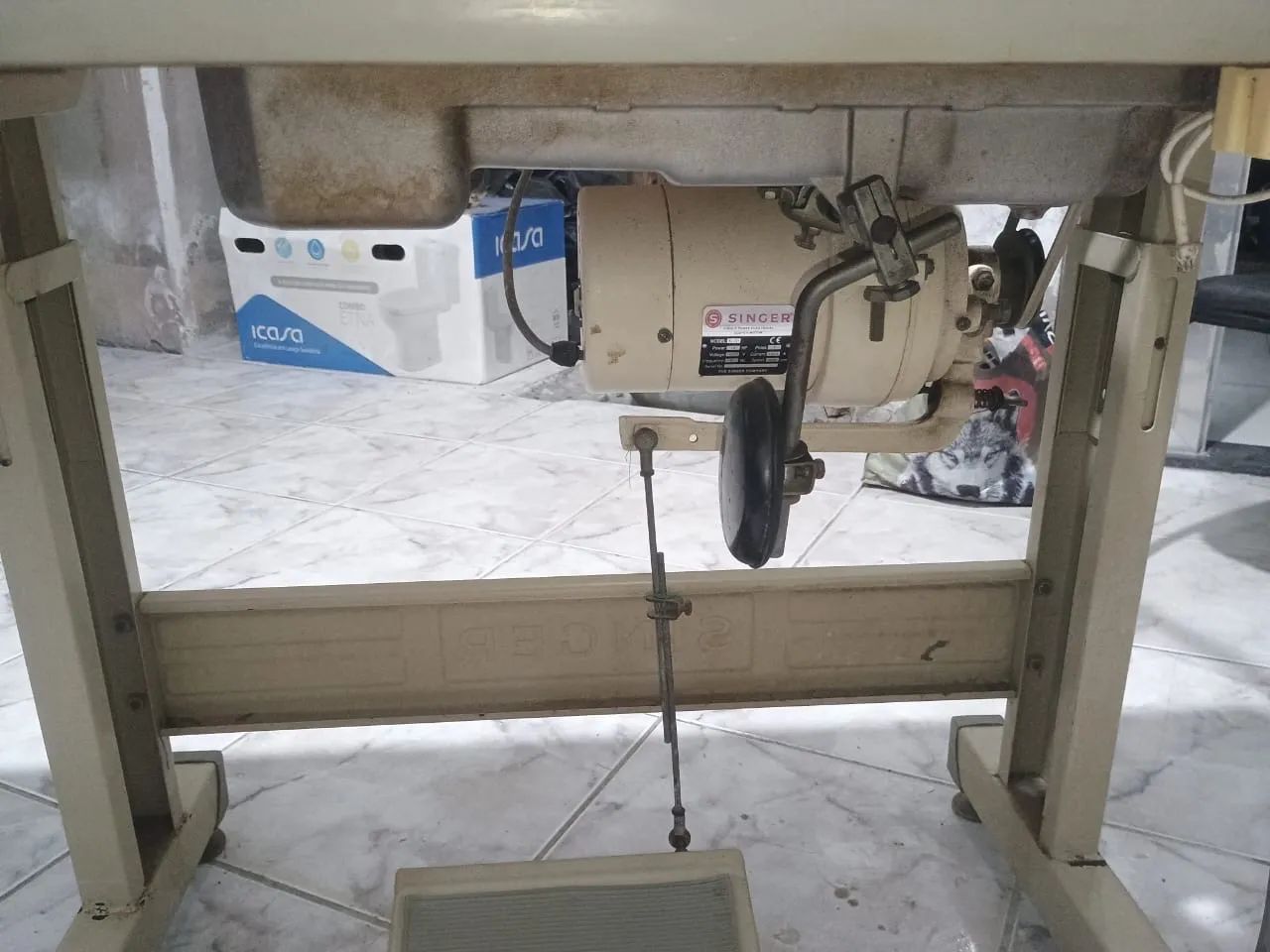 Máquina industrial reta Singer - Foto 5