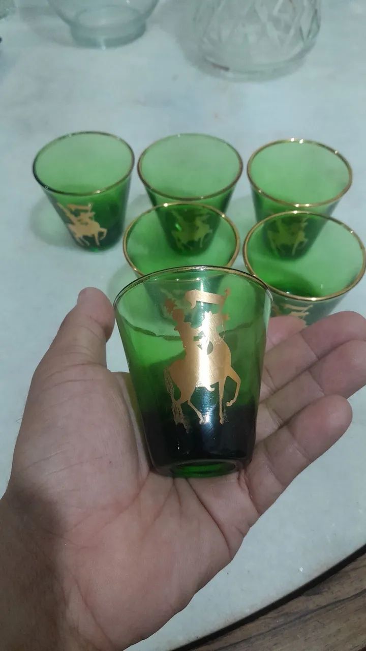 Conjunto 6 copos verdes para licor - Foto 4