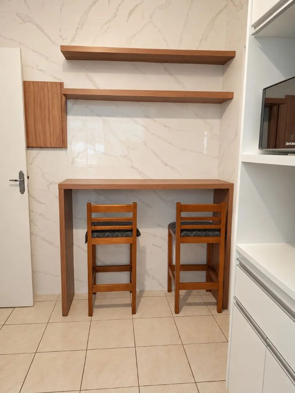 Mesa linda e elegante 